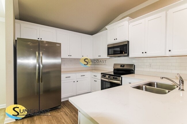 Photo - 5961 W Oak Park Blvd