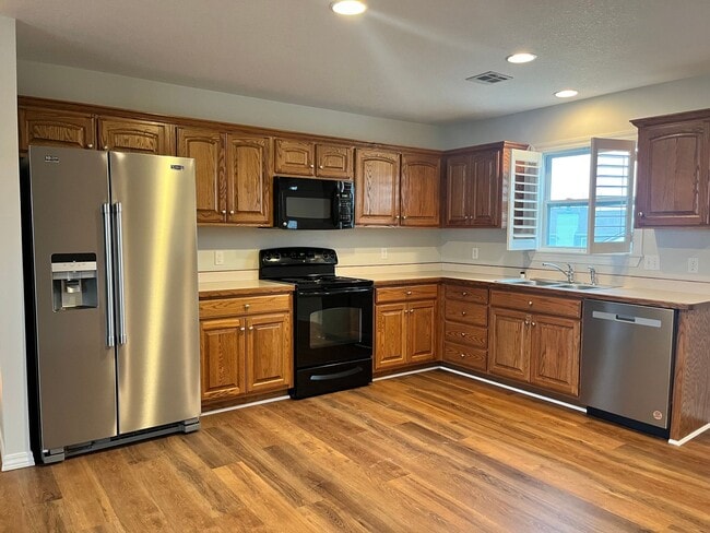 Photo - 3 Bedroom 2 Bathroom home