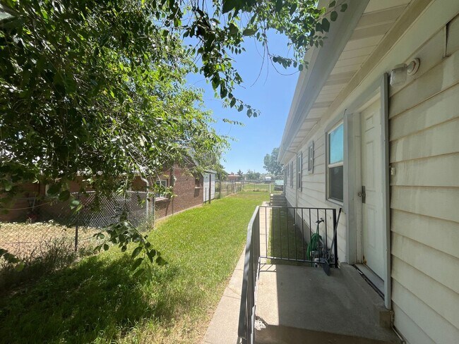 Photo - 1597 W 12800 S Unit B