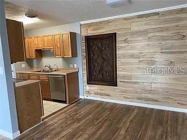 1695 Lee Rd Unit C103