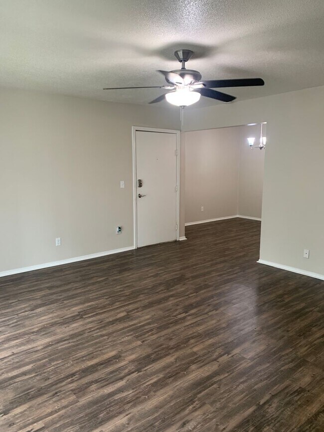 Montclaire Apartments