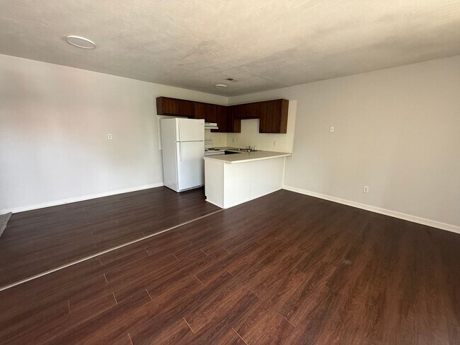 Photo - 315 Green Valley Dr Unidad Apt #65