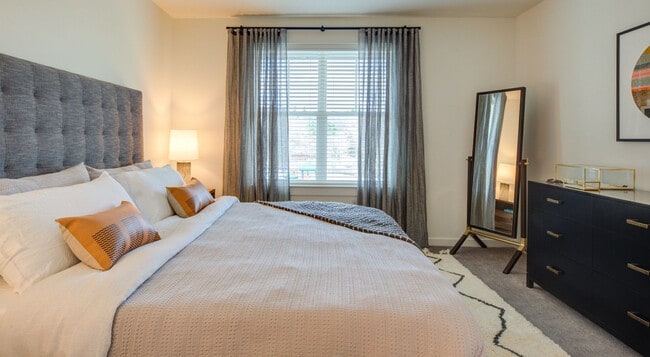 Photo - The Rockwell