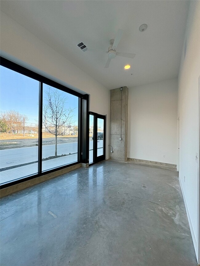 Photo - 2623 Keene St Unit 0101