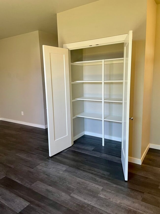 Photo - 717 E Street Unit 101