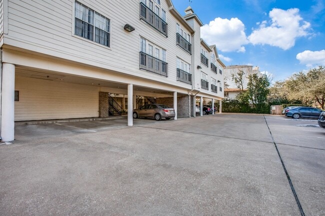 Photo - 3903 Law St Unit 05