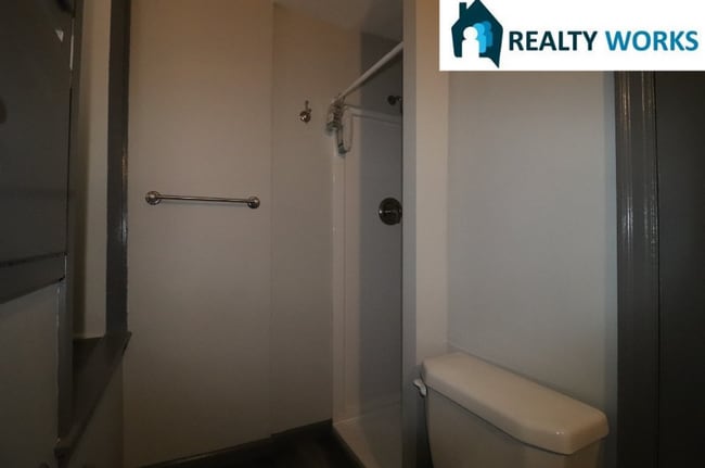 Photo - 1619-1623 D Street Unit 1623 D Street