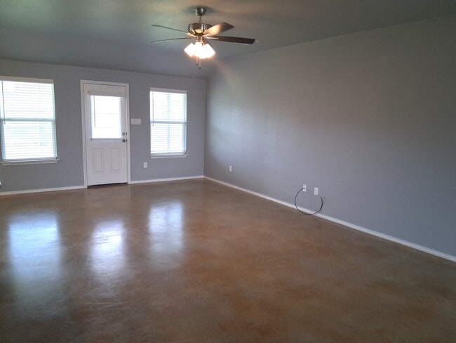 Photo - 3010 Privet Dr