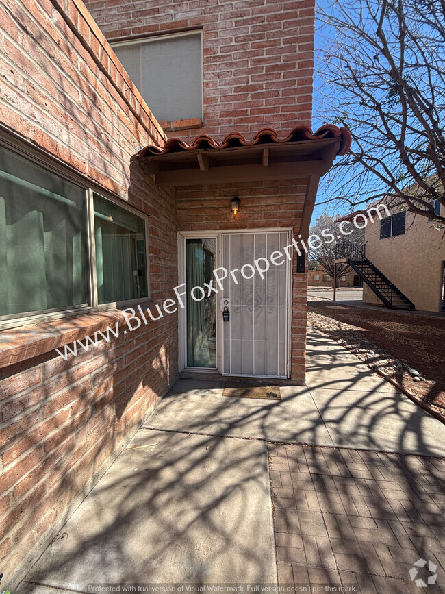 Building Photo - 6549 Calle La Paz Rental