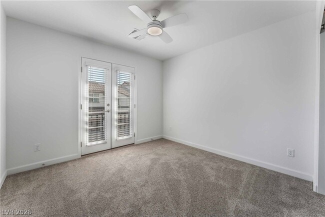 871 Watford Pl