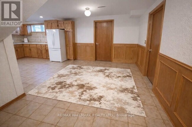 Photo - 19 Raymerville Dr