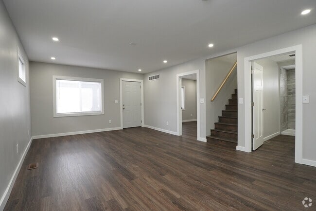 Building Photo - 1258 Miner St Rental