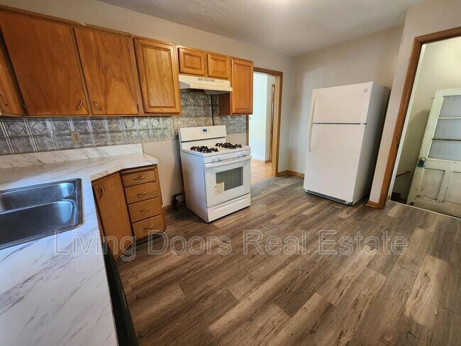 Photo - 3910 N 12th St