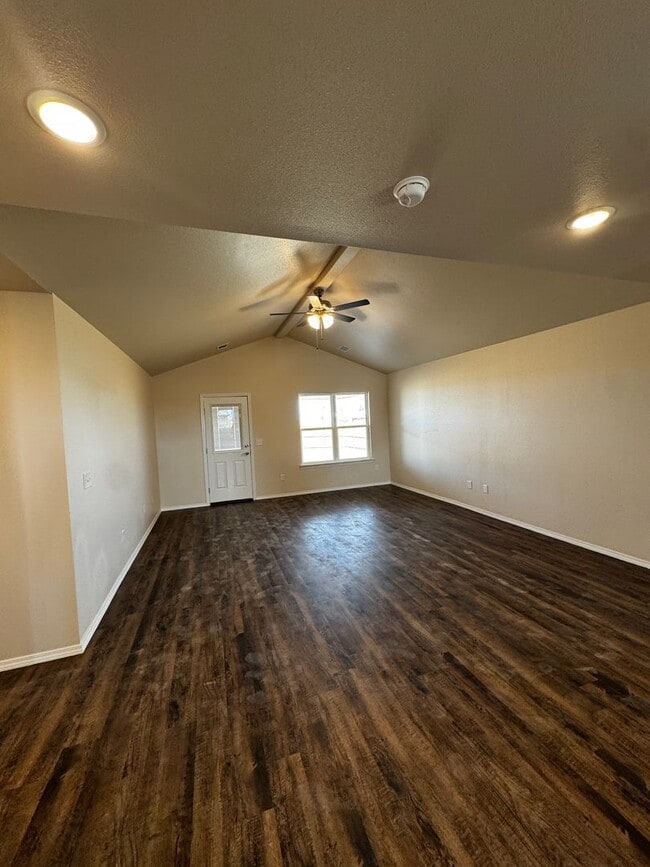 Photo - New construction!!! Beacon Pointe 3/2/2 AVAILABLE March 13th