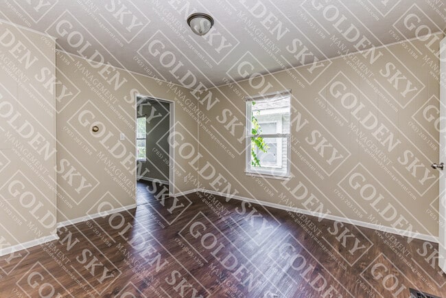 Photo - 2909 S Franklin St