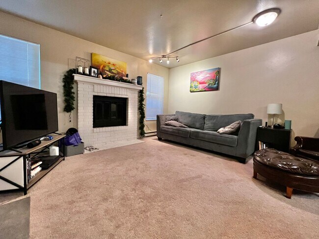 Photo - Great 1 Bedroom 1 Bath Condo in Fort Collins Unit B-2