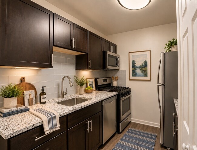 Bennington Crossings Apartment Homes