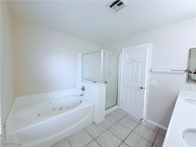 Photo - 11158 Alora St