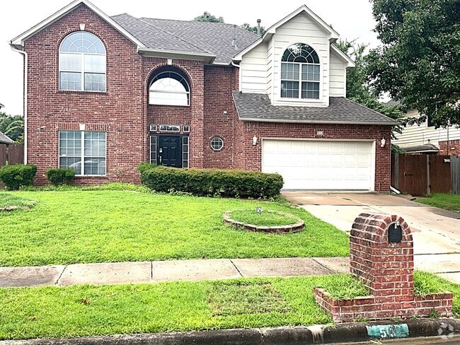 Building Photo - 513 N Sweet Gum Ave Rental