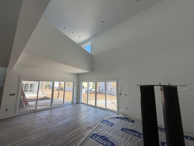 Photo - 904 N Sang Ave