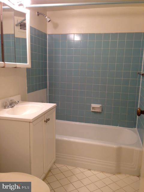 Photo - 2030 F St NW Unit 809