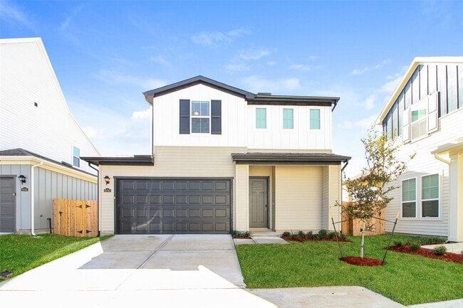 Building Photo - 22743 Terrazzo Dr