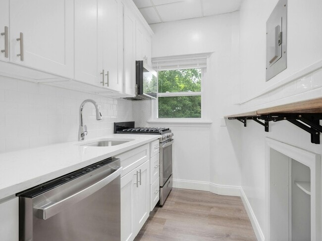 Photo - 12 Lincoln Pl