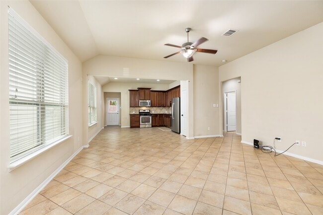 Photo - 9420 Savannah Holly Dr