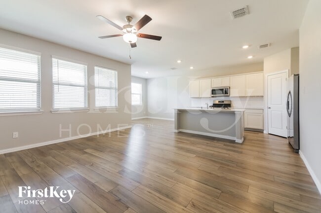 Photo - 2324 O Keefe Dr