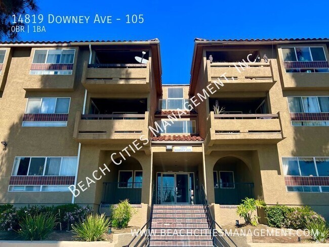 Building Photo - Spacious Studio with Modern Comforts in a ... Unit 105 Rental