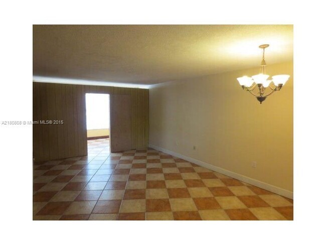 Building Photo - 1 bedroom in North miami FL 33179 Rental