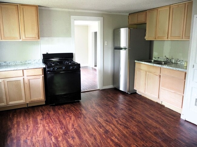 Photo - 1225 Norman St