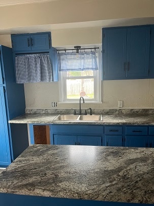 Photo - 516 15th St N