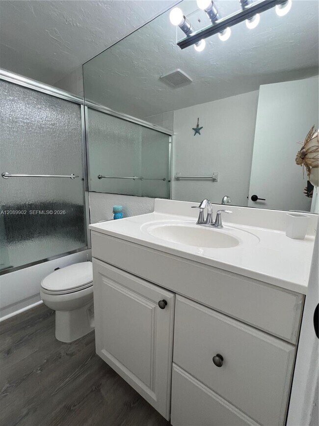 Photo - 1432 S Lakeside Dr Unit 5