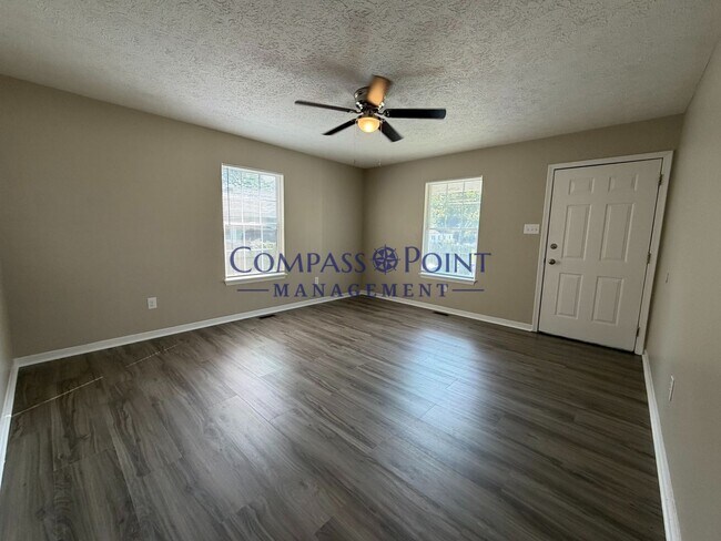 753 Dakota St