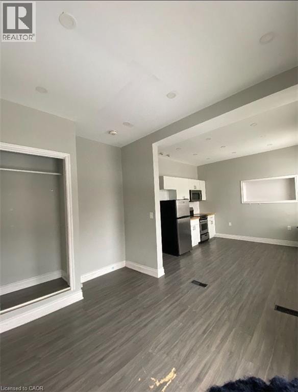 Photo - 70 Victoria Ave S Unité 4