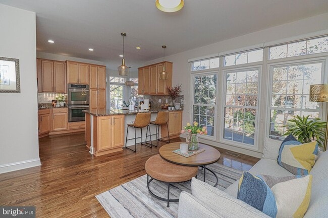 Photo - 1596 N Colonial Terrace