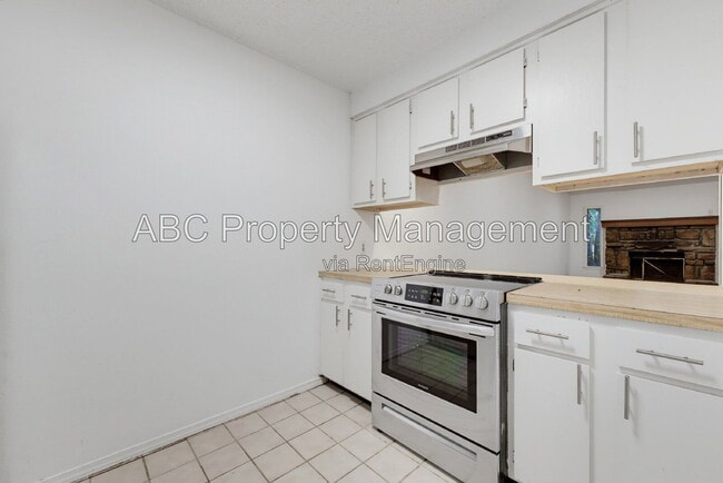 2503 W Turtle Creek Dr