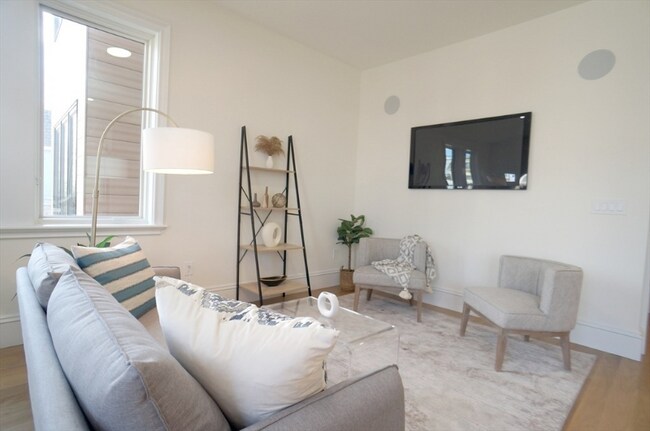 Photo - 73 Sheridan St Rental
