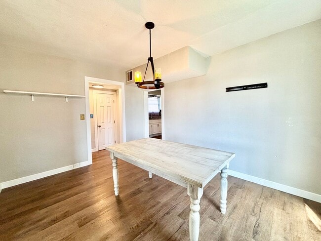 Photo - Charming 3 Bedroom Home in Norfolk