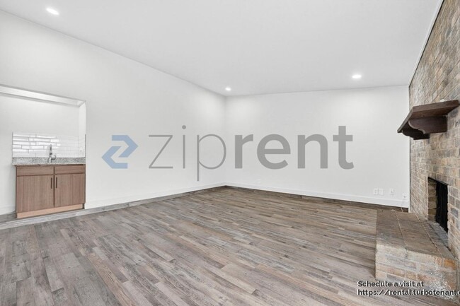 Photo - 2505 Clearwood Dr