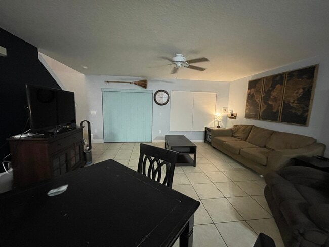 Open Concept 1st floor; view from bar - 2452 Hassonite St