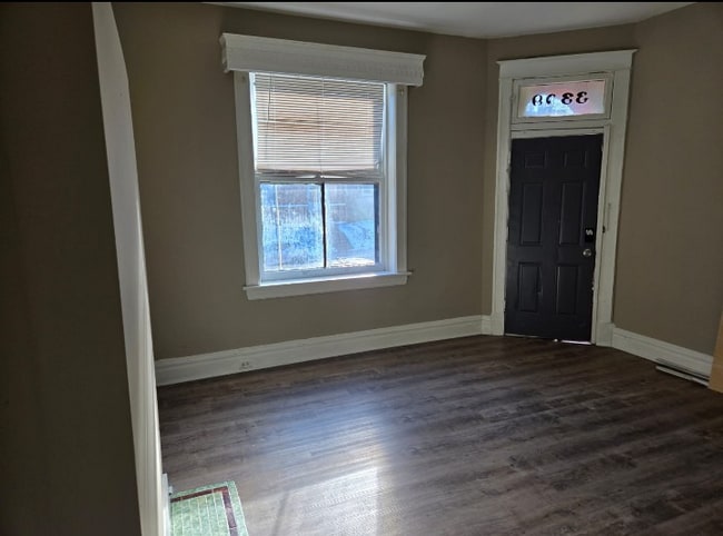Photo - 3309 Chippewa St Unidad 1st floor
