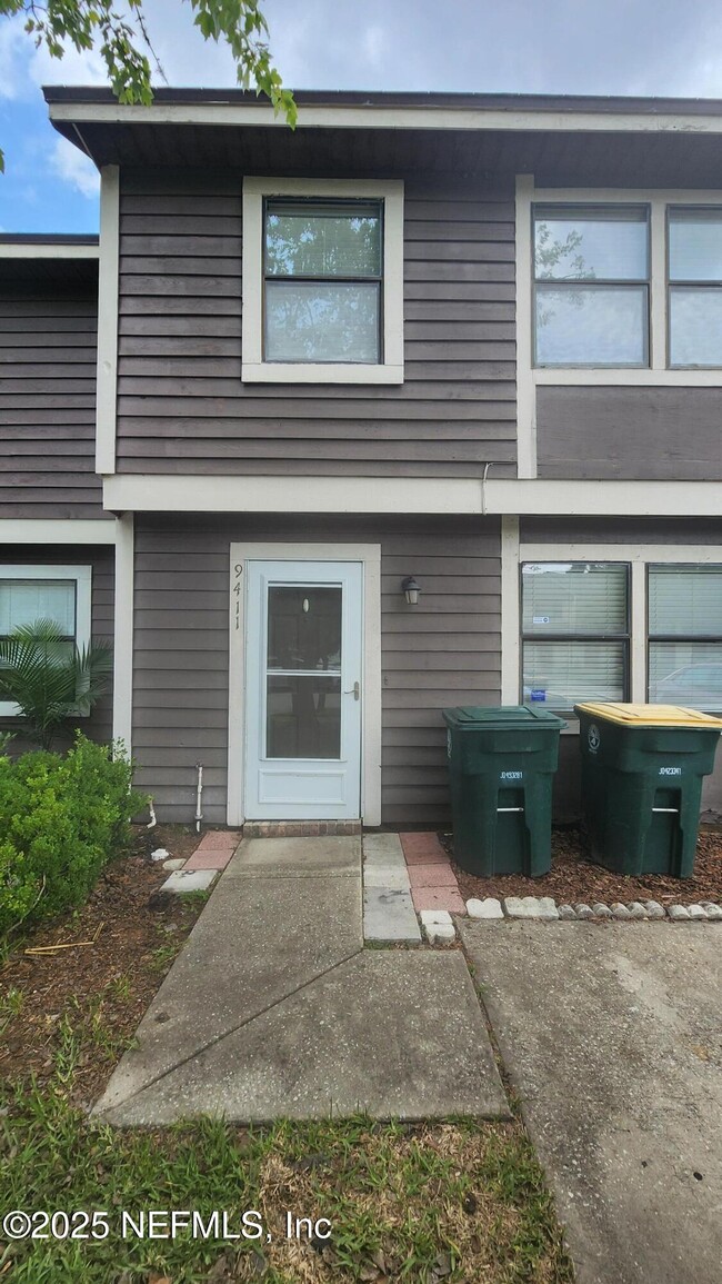Photo - 9411 Genna Trace Trail Townhome