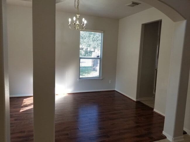 Photo - 19634 Tully Meadows Ct