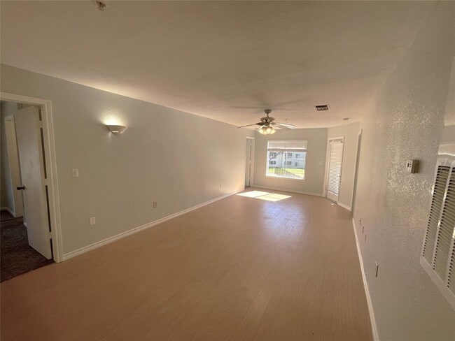 Photo - 523 Southwest Pkwy Condo Unit 203