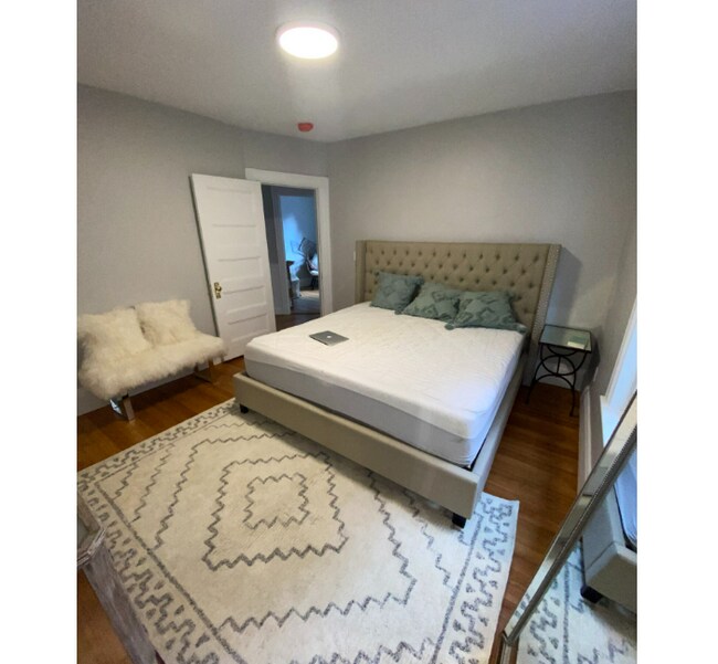 Photo - 77 Brook St Unit 3R