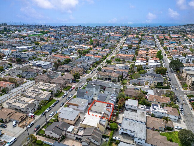 Photo - 2007 Pullman Ln Unit 2