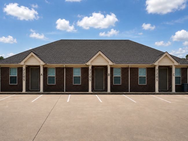 Building Photo - 2205 Opportunity Dr Unit C