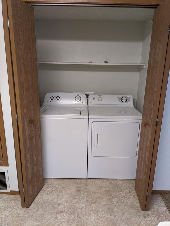 Photo - Quiet Neighborhood in Tiffin - 2 Bedroom 1 Bath Condo